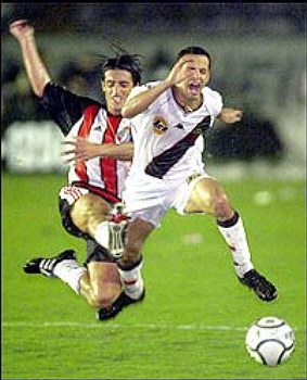 Euller agredido por Trotta