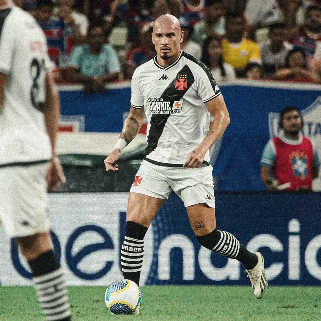 Maicon Roque pelo Vasco
