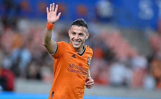 Sebastián Ferreira em ação pelo Houston Dynamo-EUA