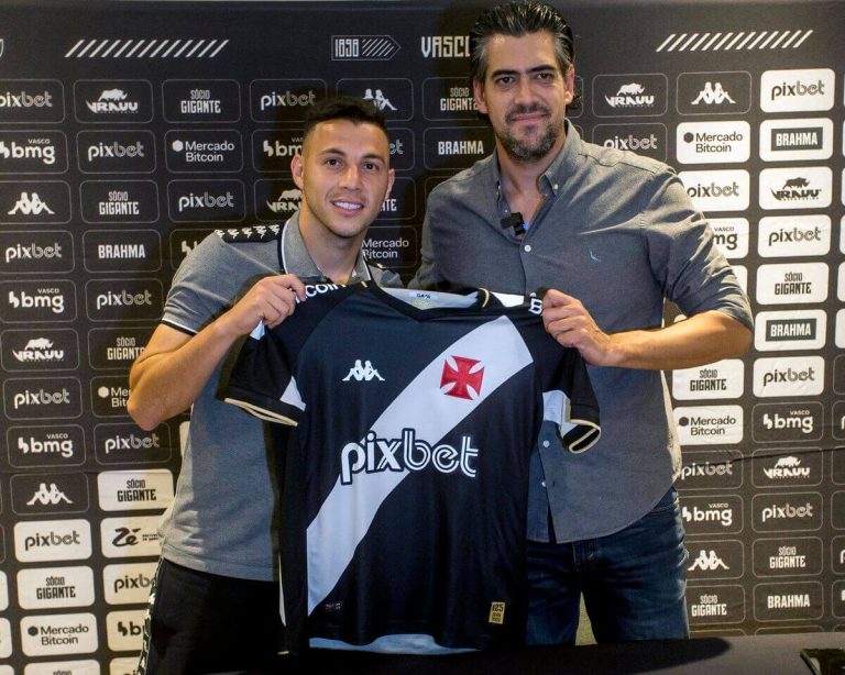Sebastáin Ferreira é apresentado no Vasco