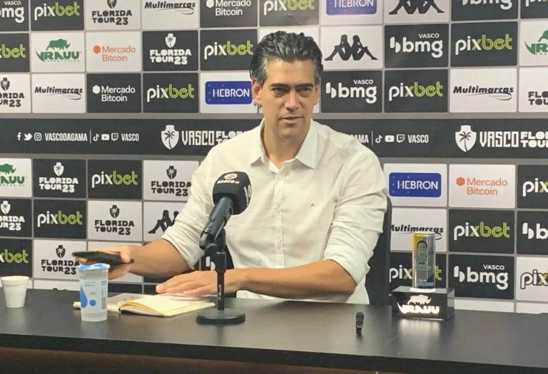 Paulo Bracks em entrevista coletiva