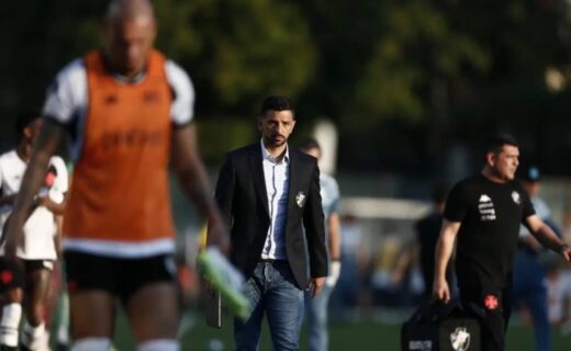 Emiliano Díaz, auxiliar-técnico do Vasco