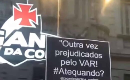 Protesto contra arbitragem na loja Gigante da Colina