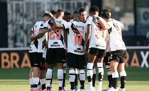 Jogadores do Vasco em São Januário