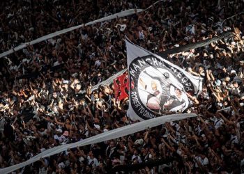 Mancha Negra, uma das torcidas organizadas do Vasco