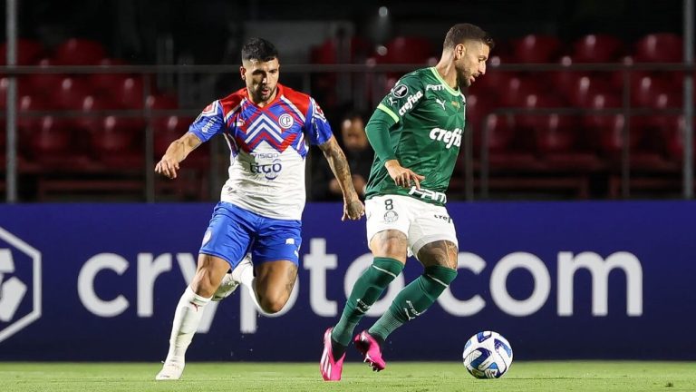 Zé Rafael em Palmeiras x Cerro Porteño pela Libertadores 2023