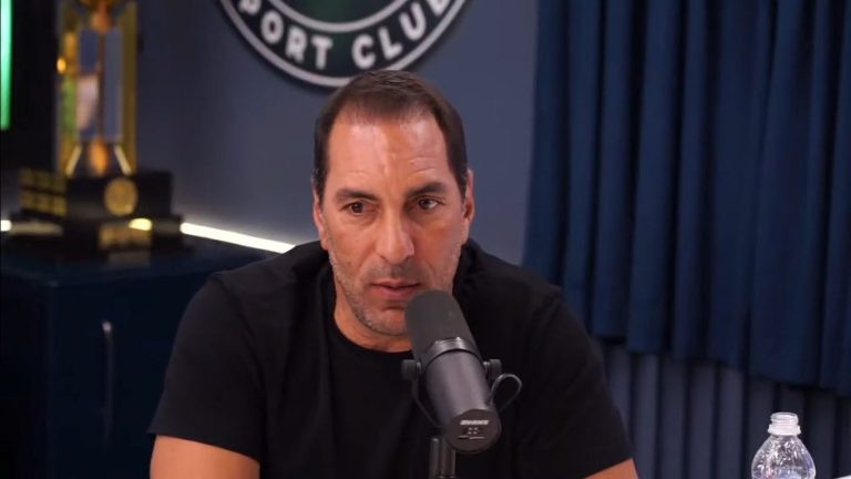 Edmundo em participação no Flow Sport Club