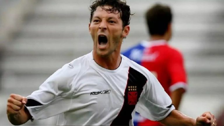 Leandro Amaral em ação pelo Vasco