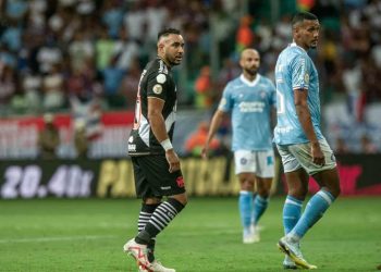 Payet em estreia pelo Vasco, contra o Bahia