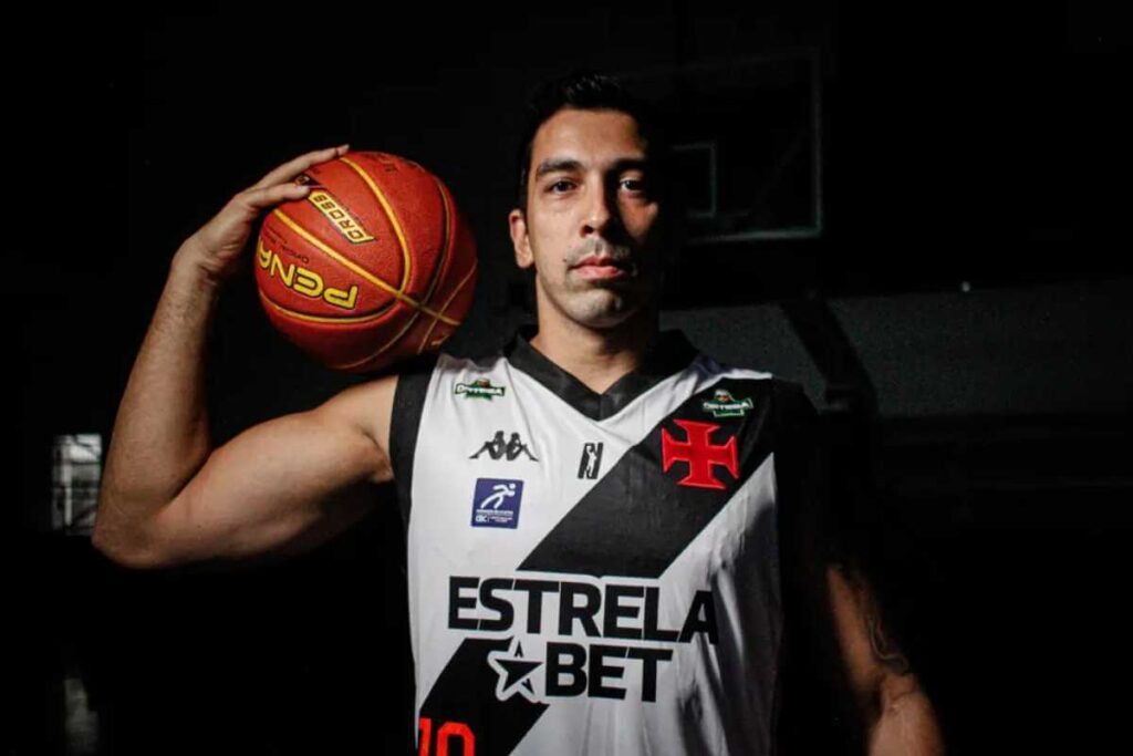 Nova camisa do basquete do Vasco