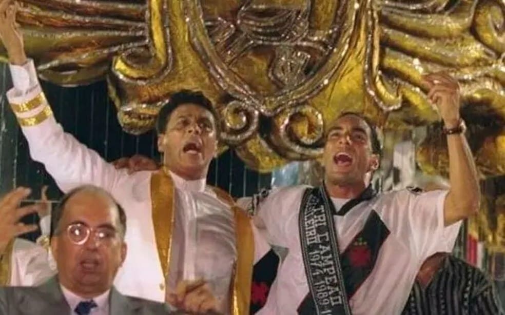Dinamite e Edmundo em desfile da Unidos da Tijuca, que homenageou o Vasco em 1998 — Foto: Reprodução