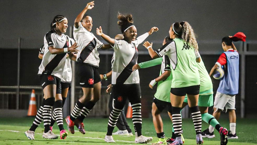 Vasco venceu o Vila Nova-ES na estreia do Brasileirão Feminino Série A-3 — Foto: Mayra Ferreira