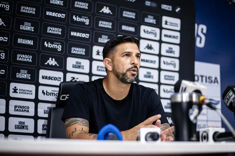 Emiliano 'Tenho convicção de que ele desejava nos demitir bem antes