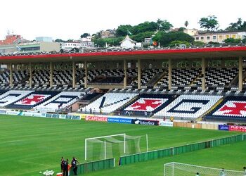 Vasco enfrenta Atlético-MG com transmissão ao vivo pela TV Globo e Premiere.