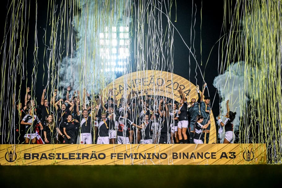 20240728-014037-1-vasco-e-paysandu-decidiram-o-brasileirao-feminino-a3-creditos-nayra-halmstaff-images-woman-cbf Vasco e Paysandu decidem o Brasileirão Feminino A3 Créditos: Nayra Halm/Staff Images Woman /CBF