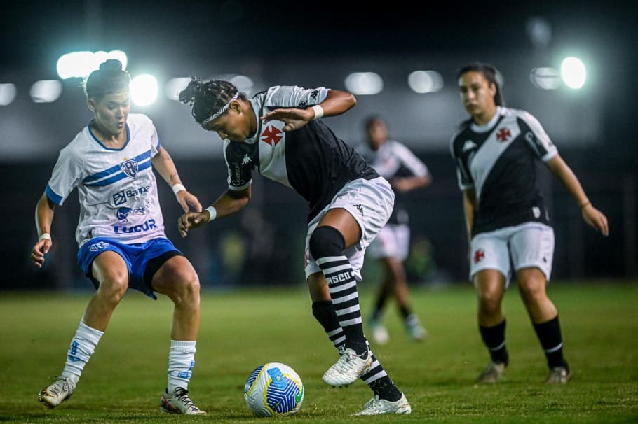 20240728-021233-3-vasco-e-paysandu-definiram-o-brasileirao-feminino-a3-creditos-nayra-halmstaff-images-woman-cbf Vasco e Paysandu definiram o Brasileirão Feminino A3 Créditos: Nayra Halm/Staff Images Woman /CBF