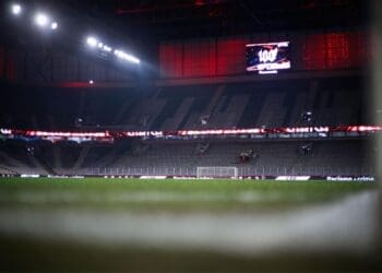 Vasco compartilha imagens da Arena da Baixada; confira