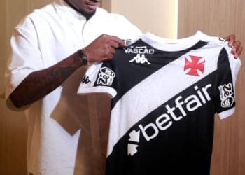 Contratação de Loide Augusto poderia ter causado descontentamento entre torcedores no Vasco