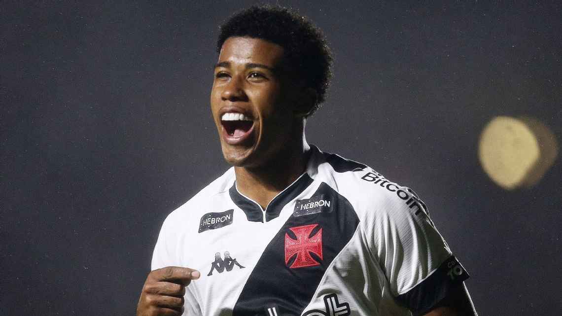 20250328-231355-1-andrey-santos-comemorando-gol-pelo-vasco-na-serie-b-de-2022-daniel-ramalhocr-vasco-da-gama-1 Andrey Santos comemorando gol pelo Vasco na Série B de 2022 Daniel Ramalho/C.R. Vasco da Gama