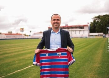 Bruno Costa, ex-Fortaleza, é o candidato preferido para assumir a diretoria-executiva de futebol do Vasco.