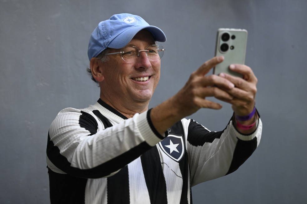 20250731-213338-1-15-john-textor-quer-separar-o-botafogo-da-eagle-foto-mateus-bonomiagif John Textor quer separar o Botafogo da Eagle — Foto: Mateus Bonomi/AGIF