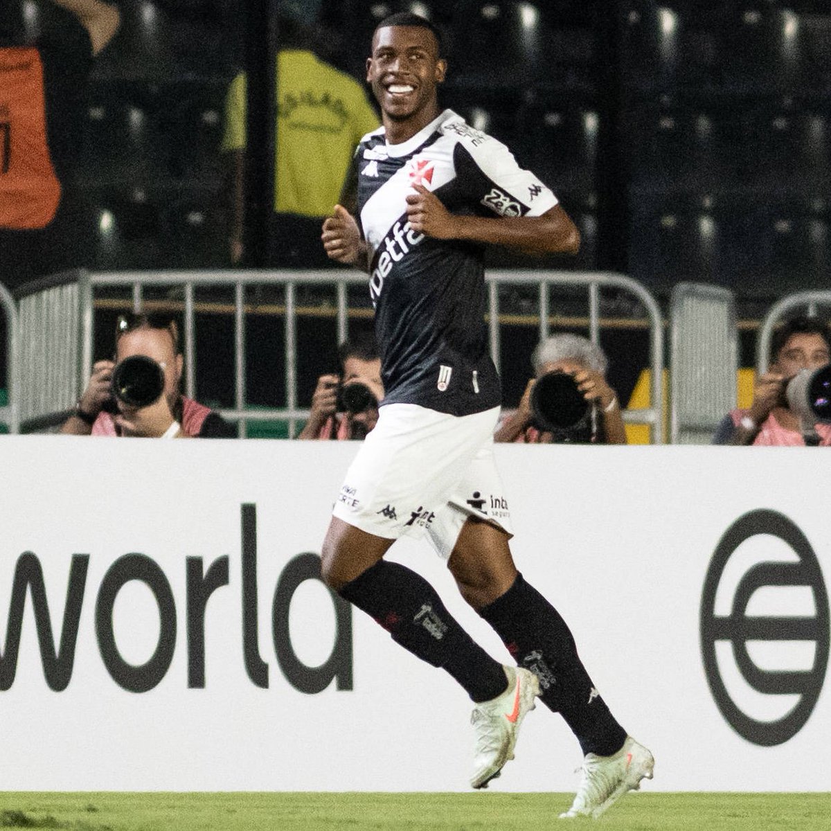 20250807-220335-1-1-1-1