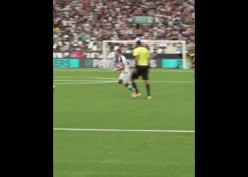 Vasco relembra vitórias contra o Botafogo no Engenhão: vídeos disponíveis