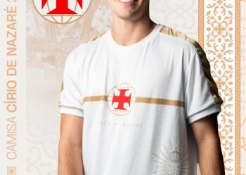 Jogadores do Vasco homenageiam o Círio de Nazaré com camisa especial