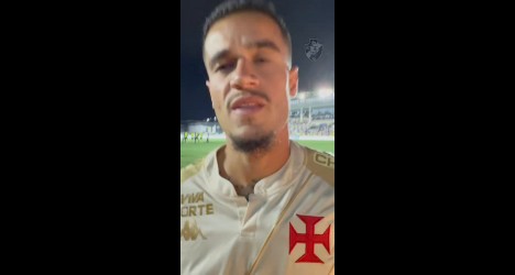 Jogador Vasco na comemoração.