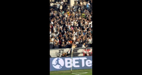 Torcida do Vasco no estádio.