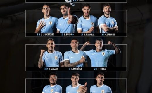 Futebolista com uniforme do Uruguai, em destaque.