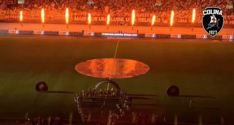 Luzes e efeito visual no estádio do Vasco.
