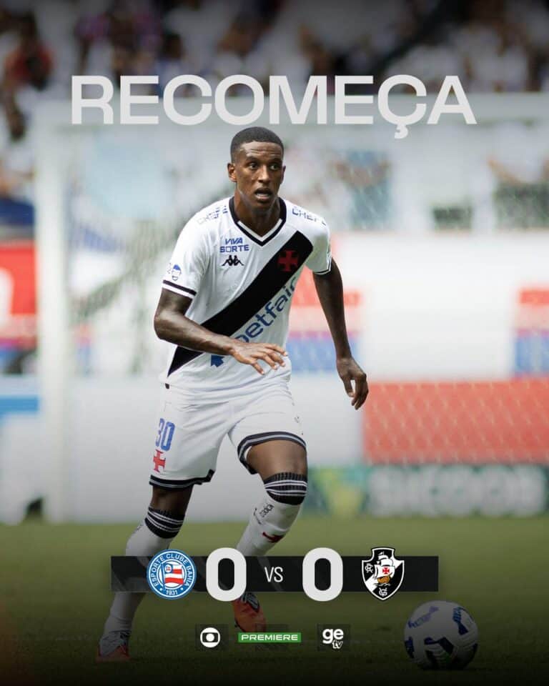 1. Jogador do Vasco em ação durante partida de futebol.