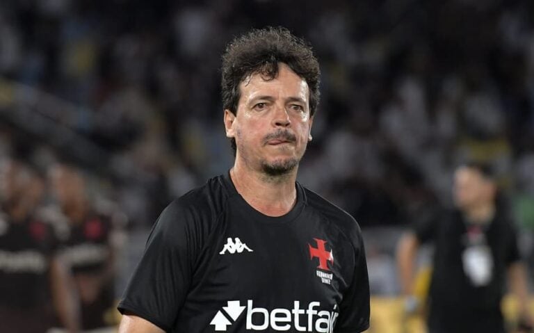 Atacante do Vasco durante jogo.
