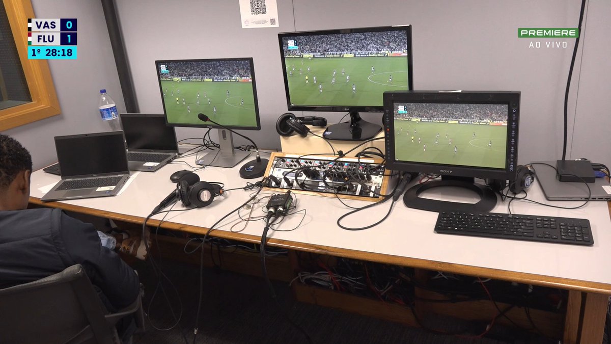 20251211-214457-1-1-1-1