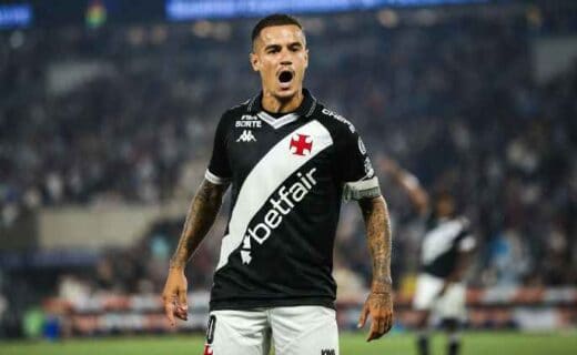 Philippe Coutinho comemora gol do Vasco contra o Fluminense na semifinal da Copa do Brasil - Foto: Filipe Reveles/Photo Premium/Gazeta Press