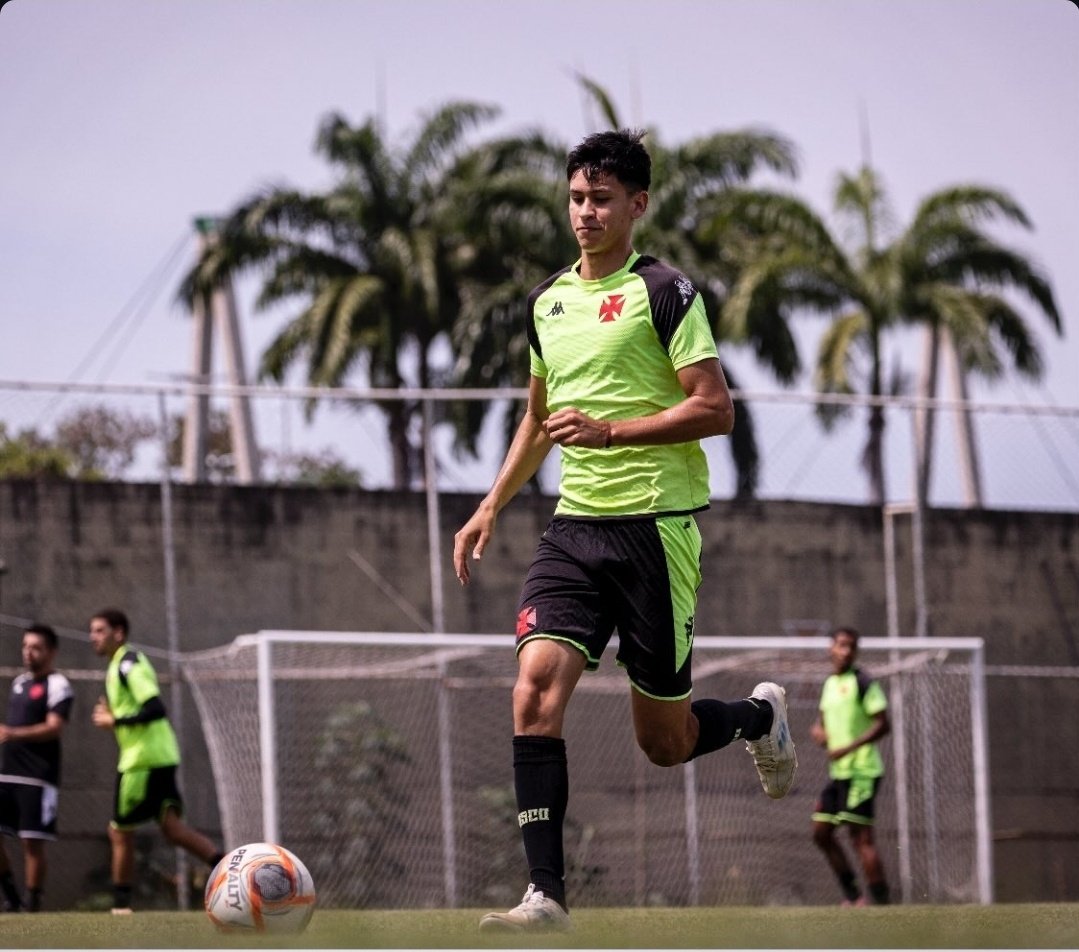 20251212-222627-1-1-1-1