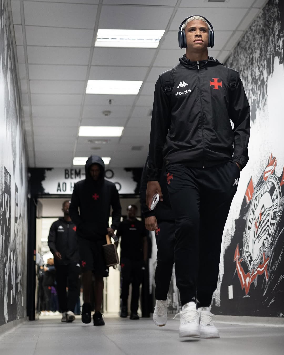 20251217-203909-1-1-1-1