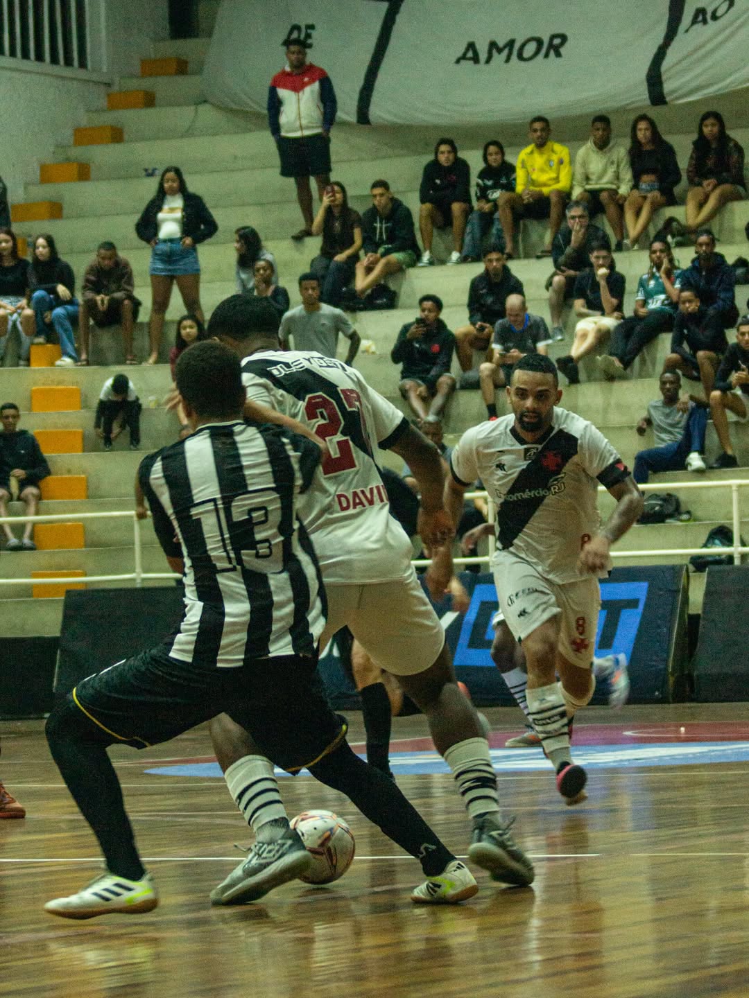 20251219-012005-1-1-1