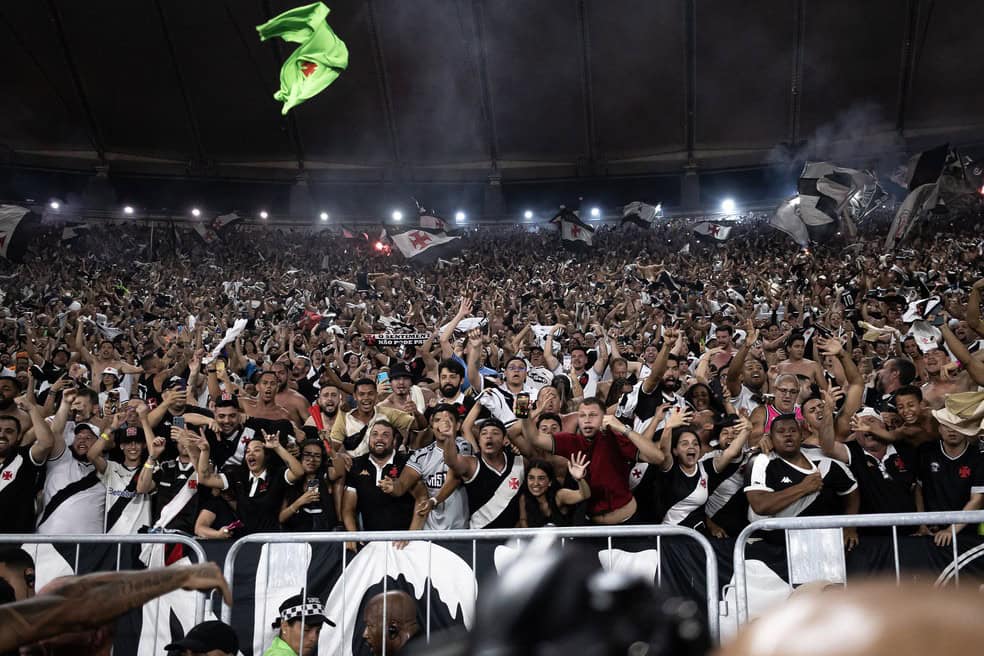 20251230-073511-1-83-torcida-do-vasco-presente-no-maracana-na-classificacao-sobre-o-fluminense-foto-matheus-limavasco Torcida do Vasco presente no Maracanã, na classificação sobre o Fluminense — Foto: Matheus Lima/Vasco
