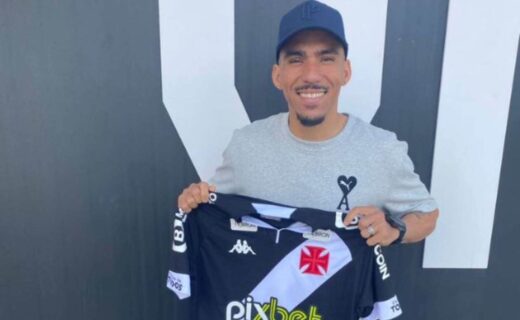 Allan em visita ao CT Moacyr Barbosa