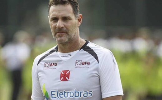 Carlos Germano era preparador de goleiros do Vasco em 2013