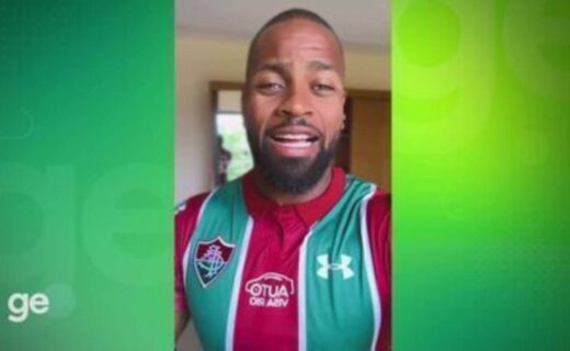 Dedé com camisa do Fluminense na final da Libertadores