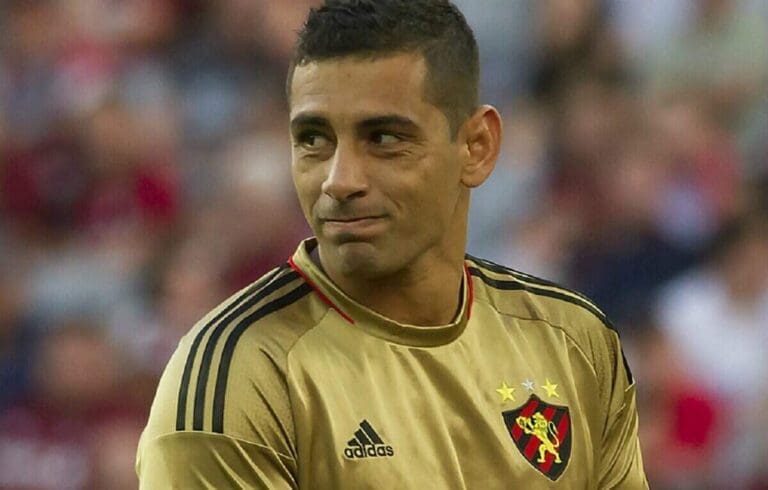 Diego Souza em ação pelo Sport