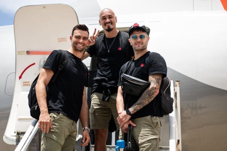 Léo Jardim, Maicon e Pablo Vegetti em viagem ao Uruguai