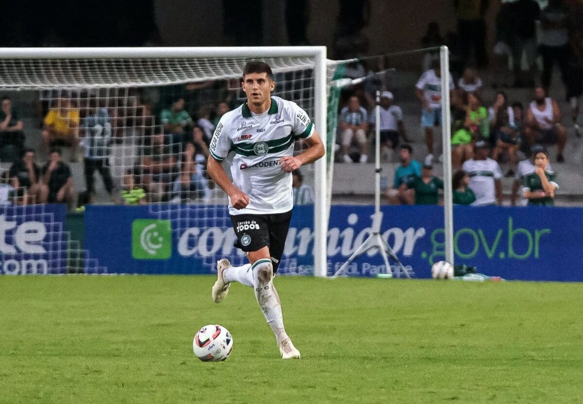 Kuscevic, zagueiro do Coritiba
