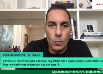 Edmundo realiza transmissão ao vivo em comemoração aos 127 anos do Vasco; assista ao vídeo.