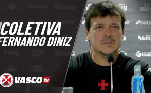 Fernando Diniz durante coletiva de imprensa no Vasco.