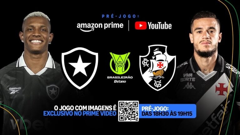 Jogador do Vasco com uniforme preto e listras brancas.