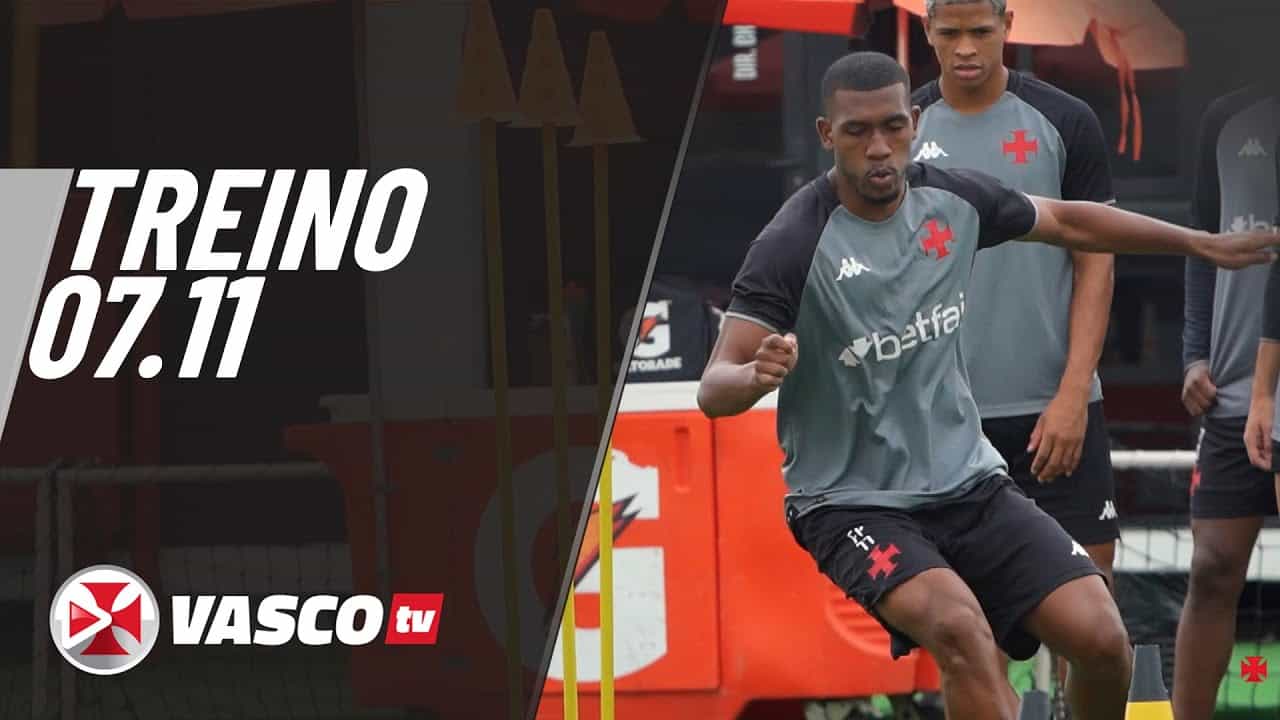 Treinamento do Vasco, jogadores em ação.